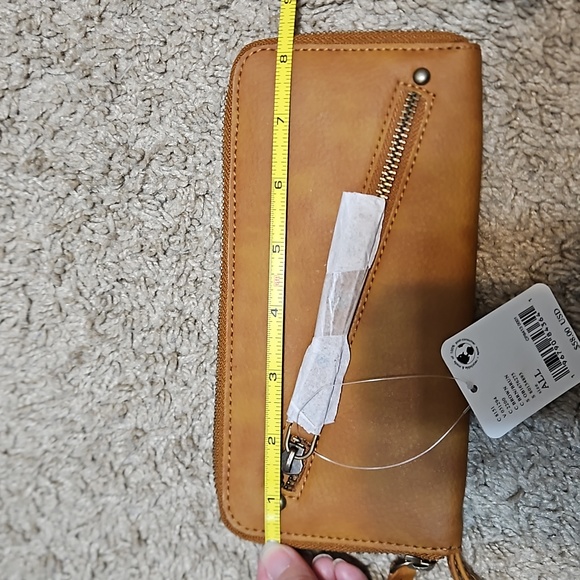 NWT Free People Wallet - Picture 10 of 11